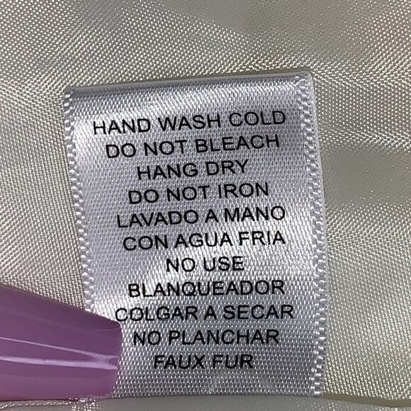 Love Tree Faux Fury Vest Cream/Vanilla Side Hidden Pockets Full Lining Size S - Picture 9 of 9